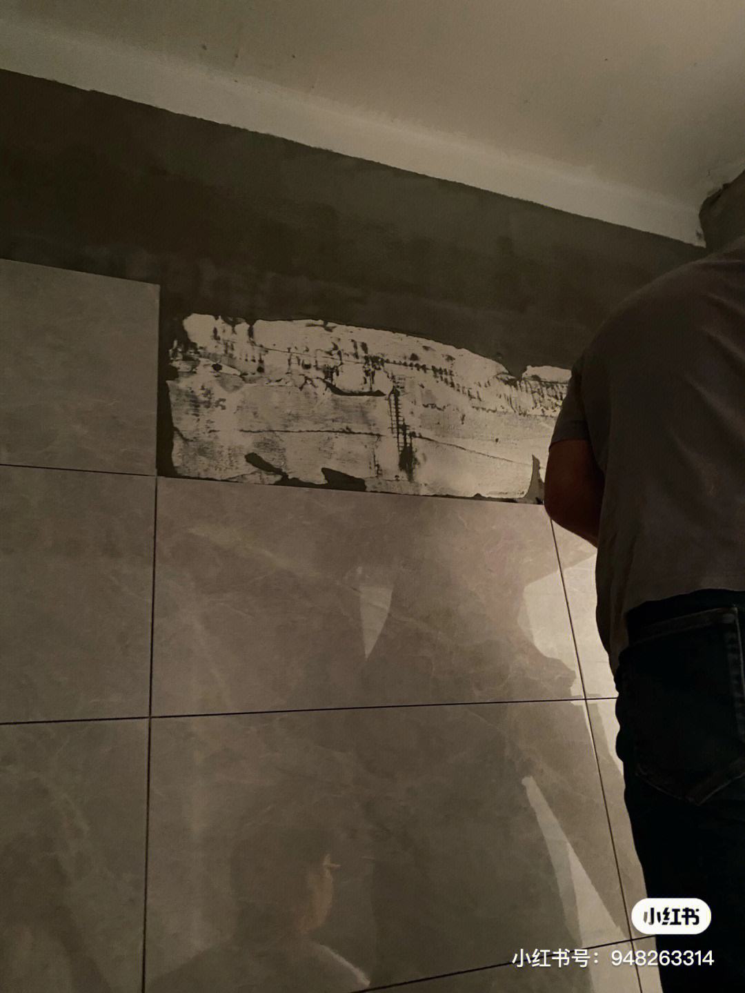 厨房墙壁瓷砖空鼓怎么处理(厨房墙砖有空鼓时间久了会不会掉) 厨房墙壁瓷砖空鼓怎么处理(厨房墙砖有空鼓时间久了会不会掉)